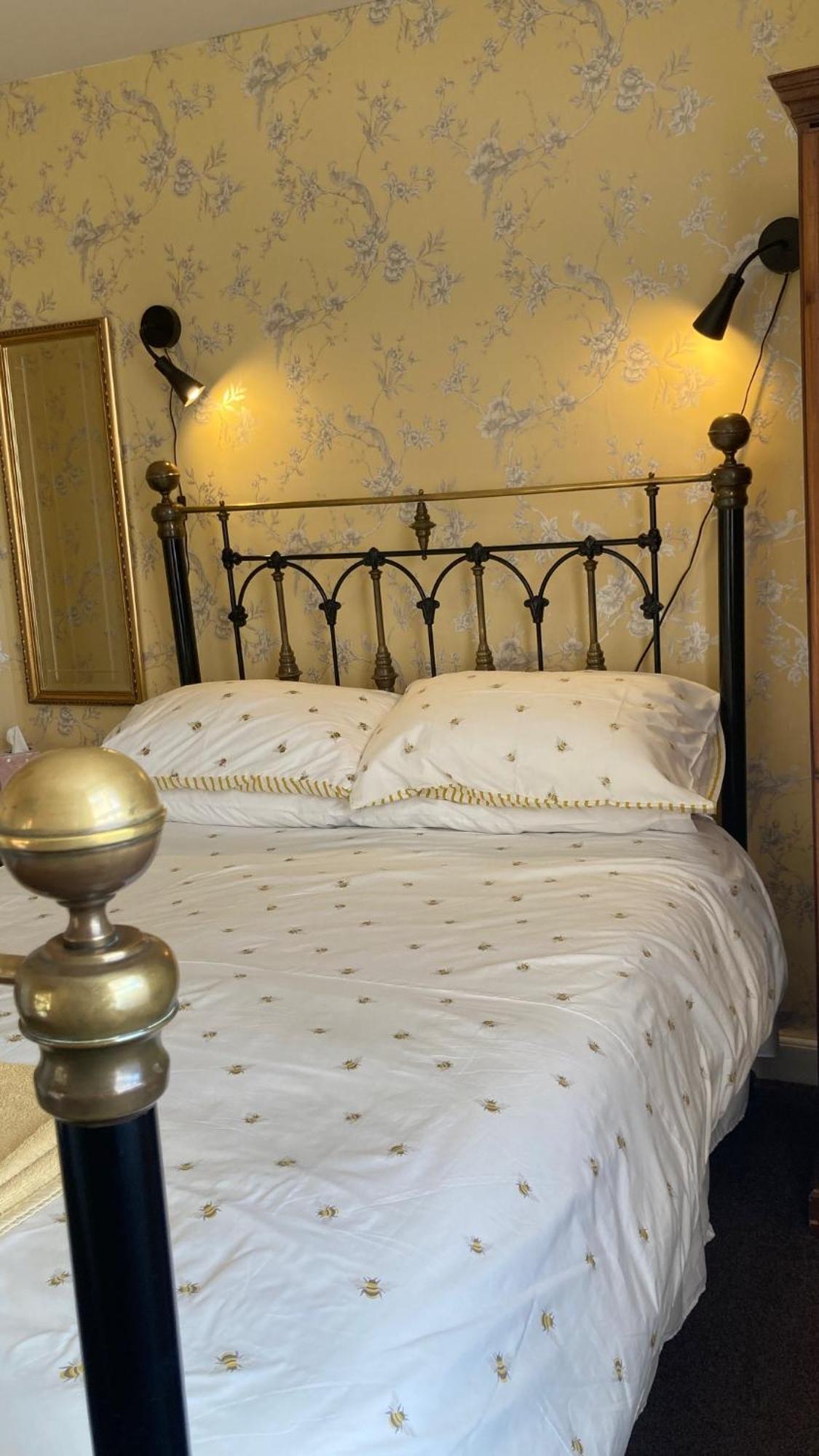 וויימות' Whitecliff Guest House מראה חיצוני תמונה