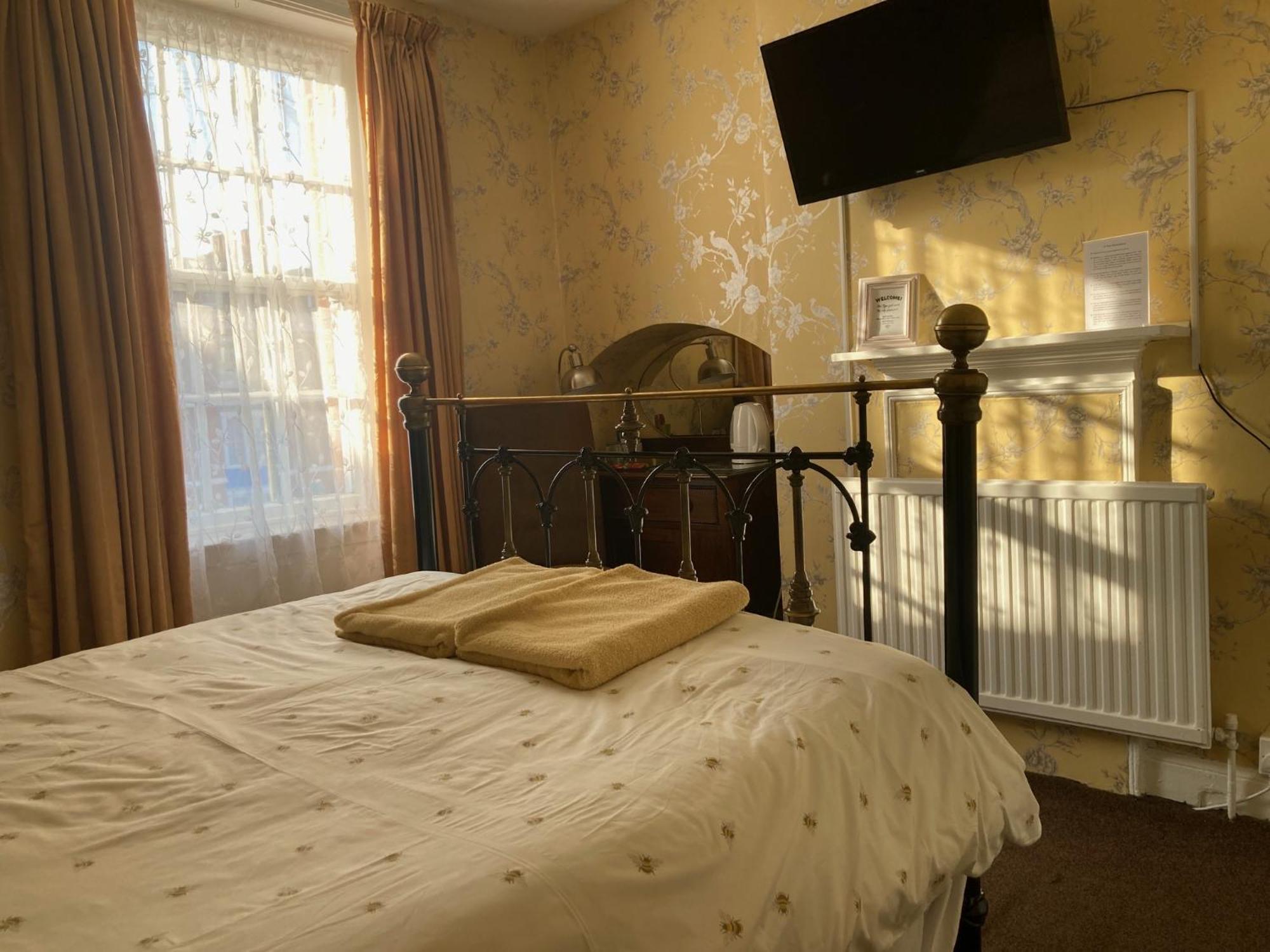 וויימות' Whitecliff Guest House מראה חיצוני תמונה
